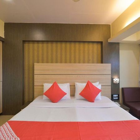 Oyo 3287 Hotel Mansarovar نافي مومباي المظهر الخارجي الصورة