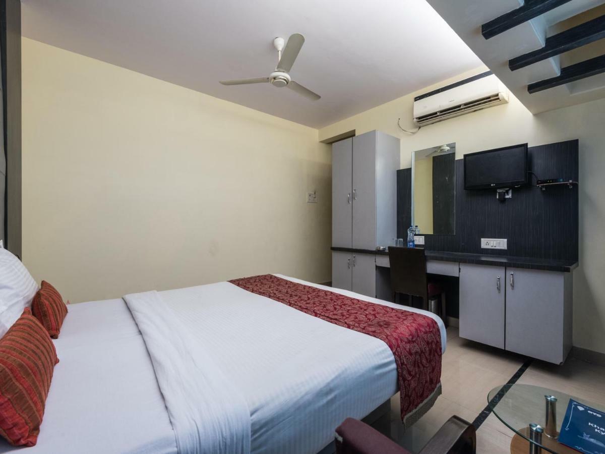 Oyo 3287 Hotel Mansarovar نافي مومباي المظهر الخارجي الصورة
