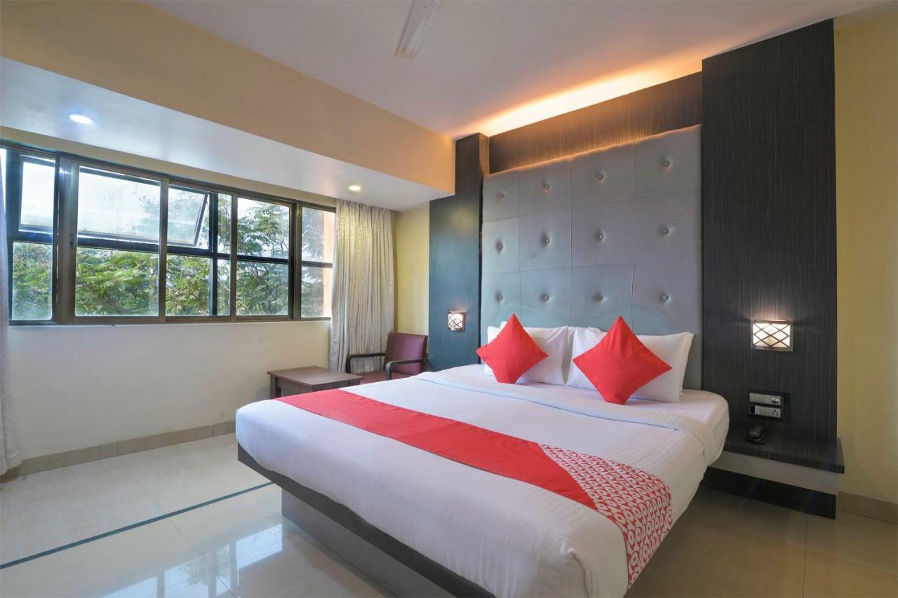 Oyo 3287 Hotel Mansarovar نافي مومباي المظهر الخارجي الصورة