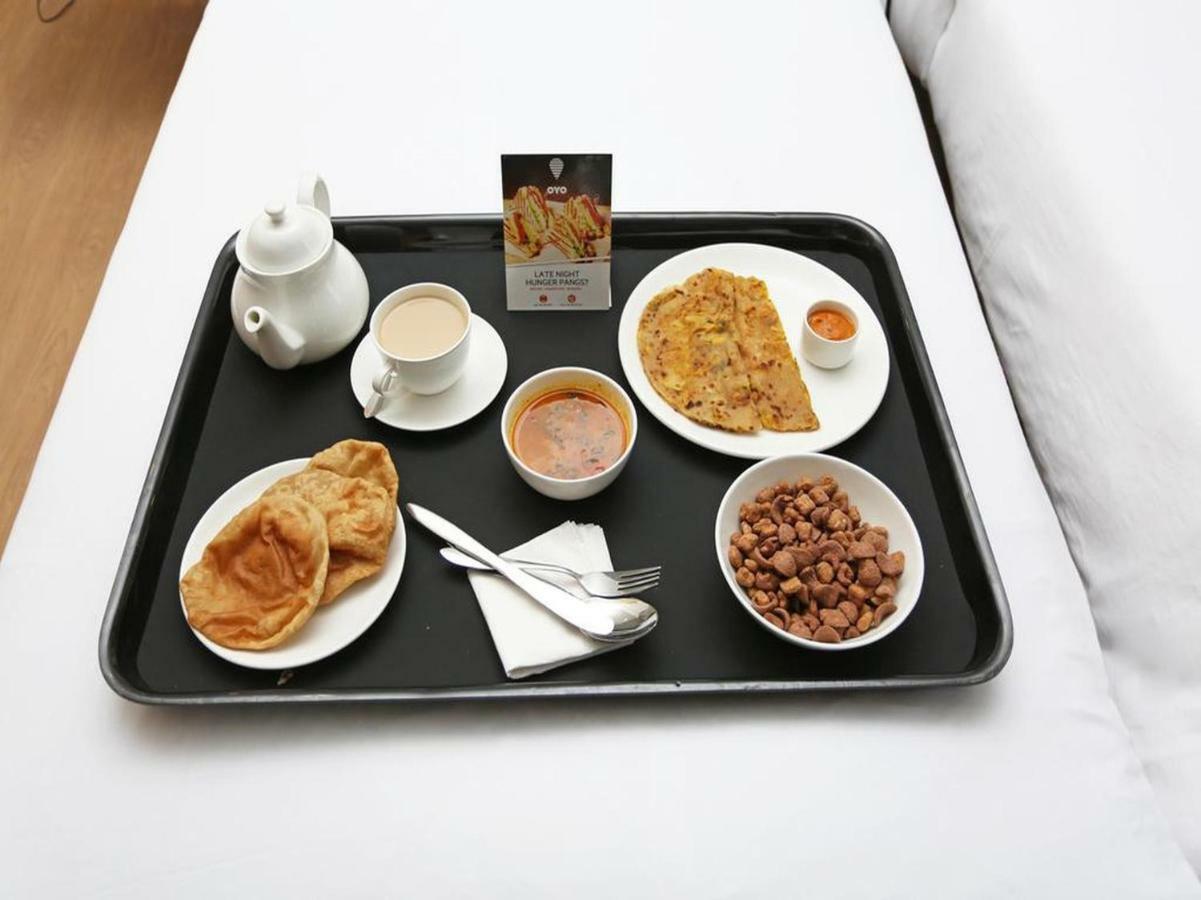 Oyo 3287 Hotel Mansarovar نافي مومباي المظهر الخارجي الصورة